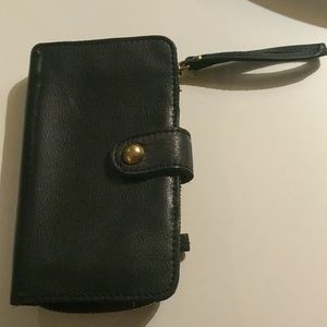 LINEA PELLE DYLAN WALLET NWOT